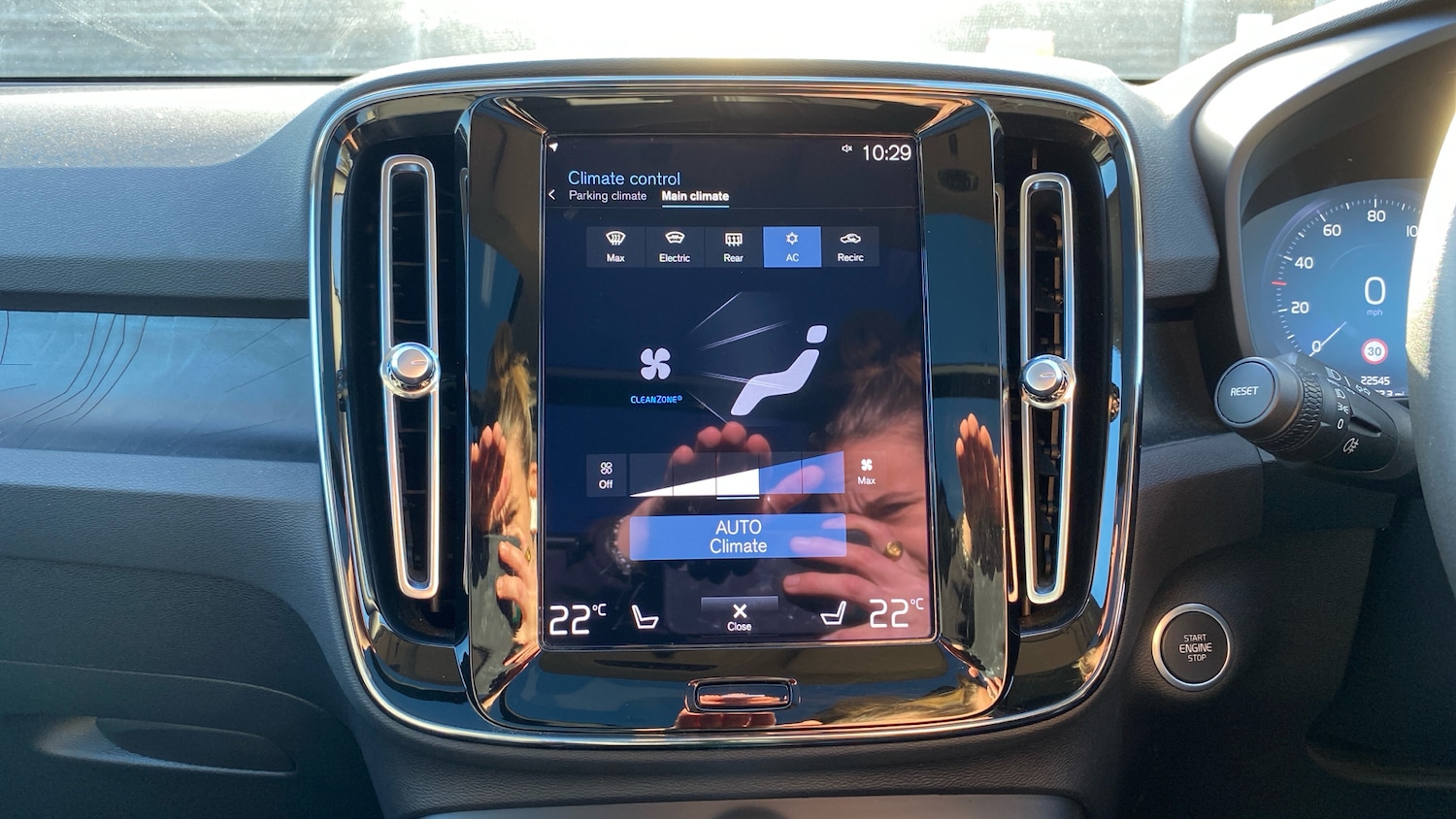 Used Volvo XC40 2022 for sale - 76653191: Photo 25