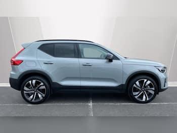 Used Volvo XC40 2025 for sale - 79512921: Photo