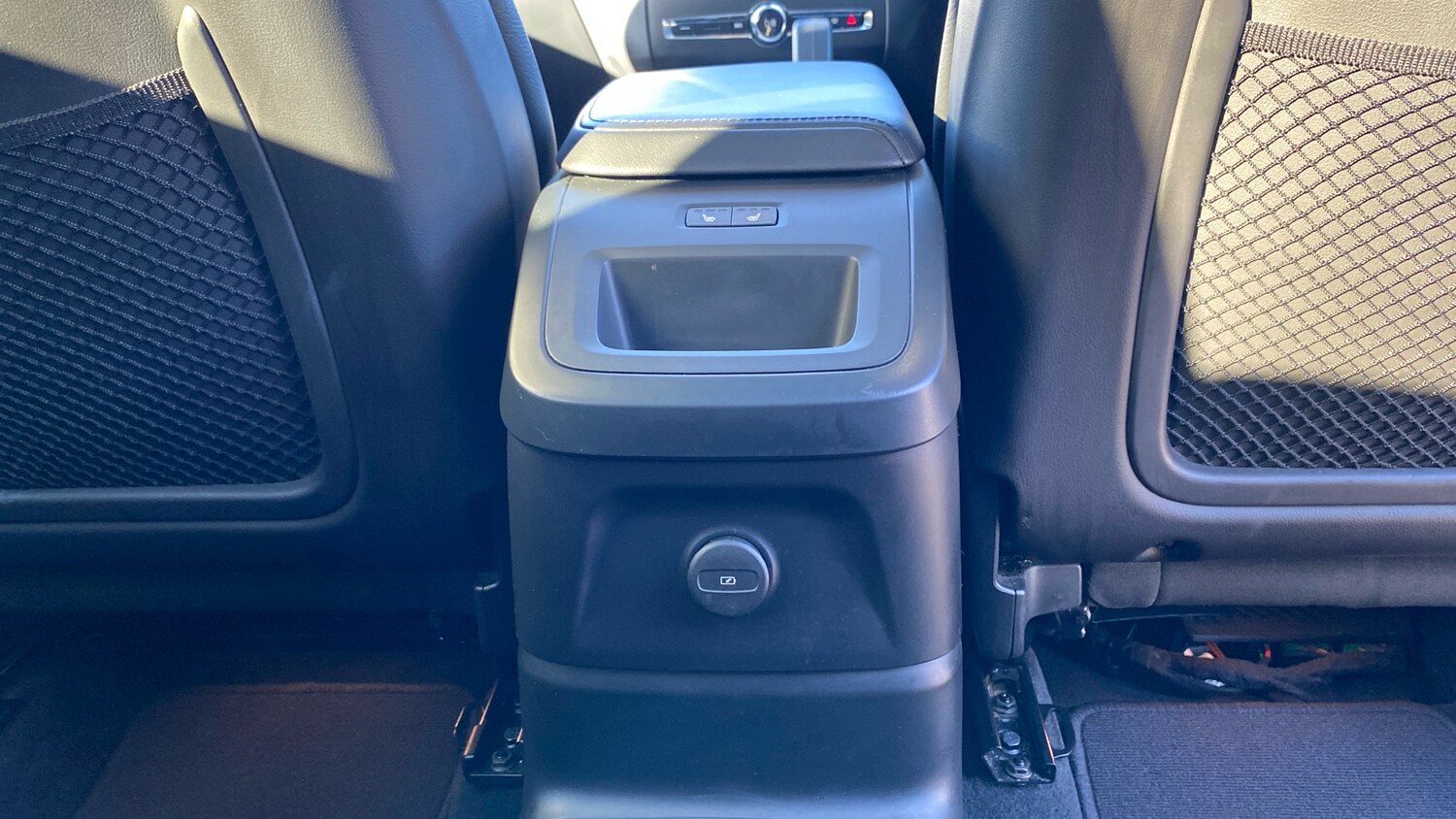 Used Volvo XC60 2023 for sale - 76653262: Photo 38