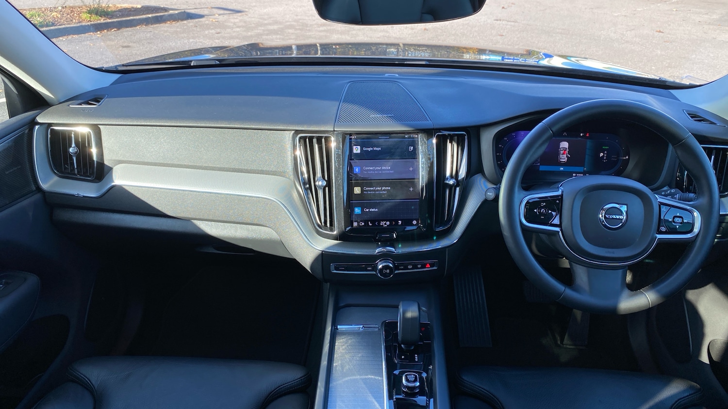 Used Volvo XC60 2023 for sale - 76653262: Photo 5