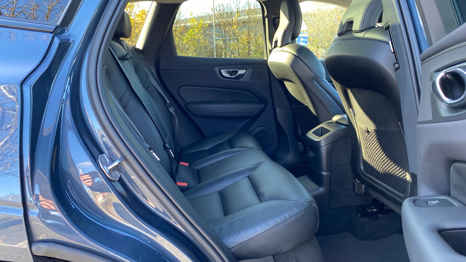 Used Volvo XC60 2023 for sale - 76653262: Photo 6