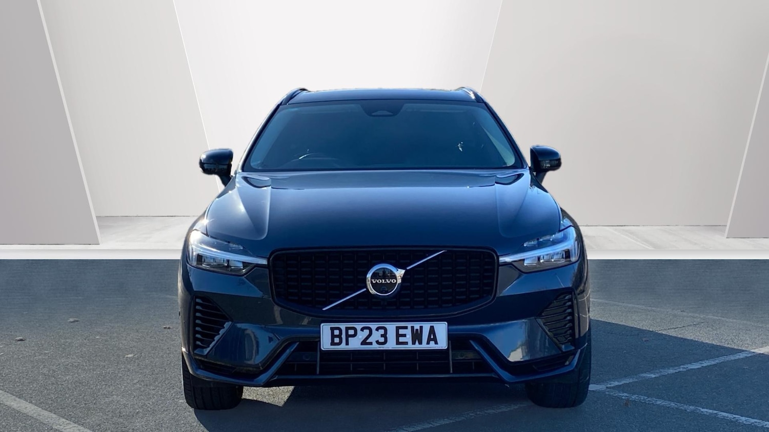 Used Volvo XC60 2023 for sale - 76653262: Photo 8