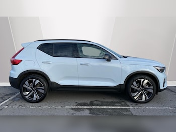 Used Volvo XC40 2025 for sale - 76817421: Photo