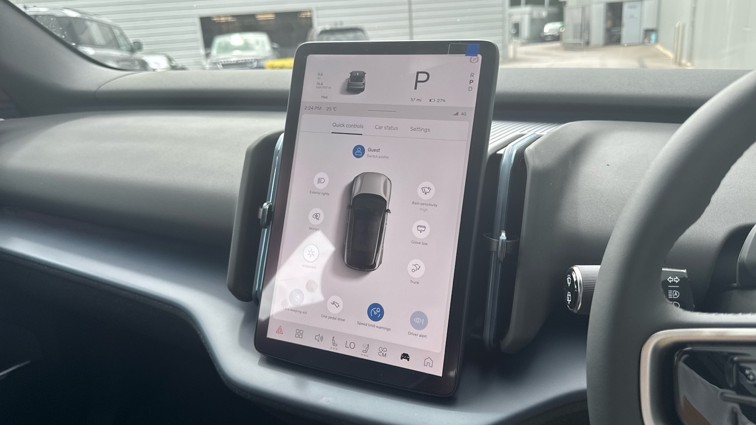 Used Volvo EX30 2025 for sale - 76653303: Photo 31