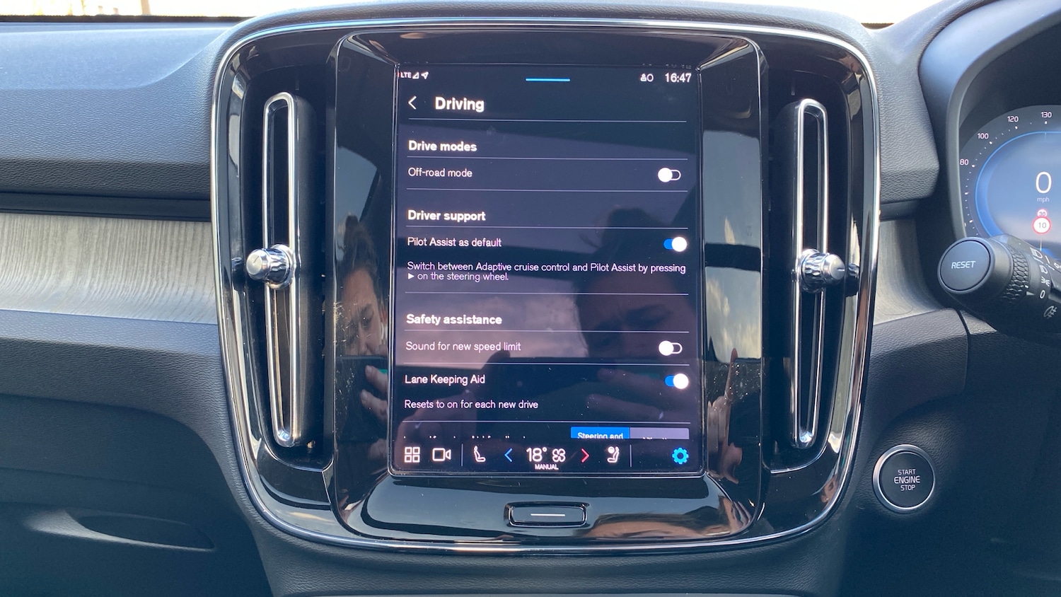 Used Volvo XC40 2025 for sale - 77834236: Photo 22