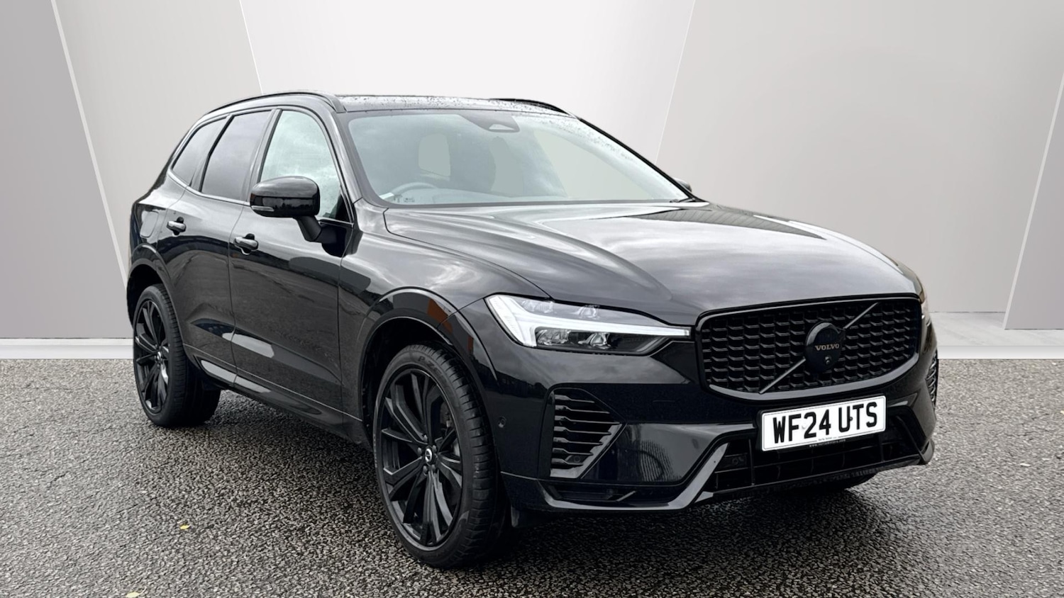 Used Volvo XC60 2024 for sale - 76653333: Photo 1