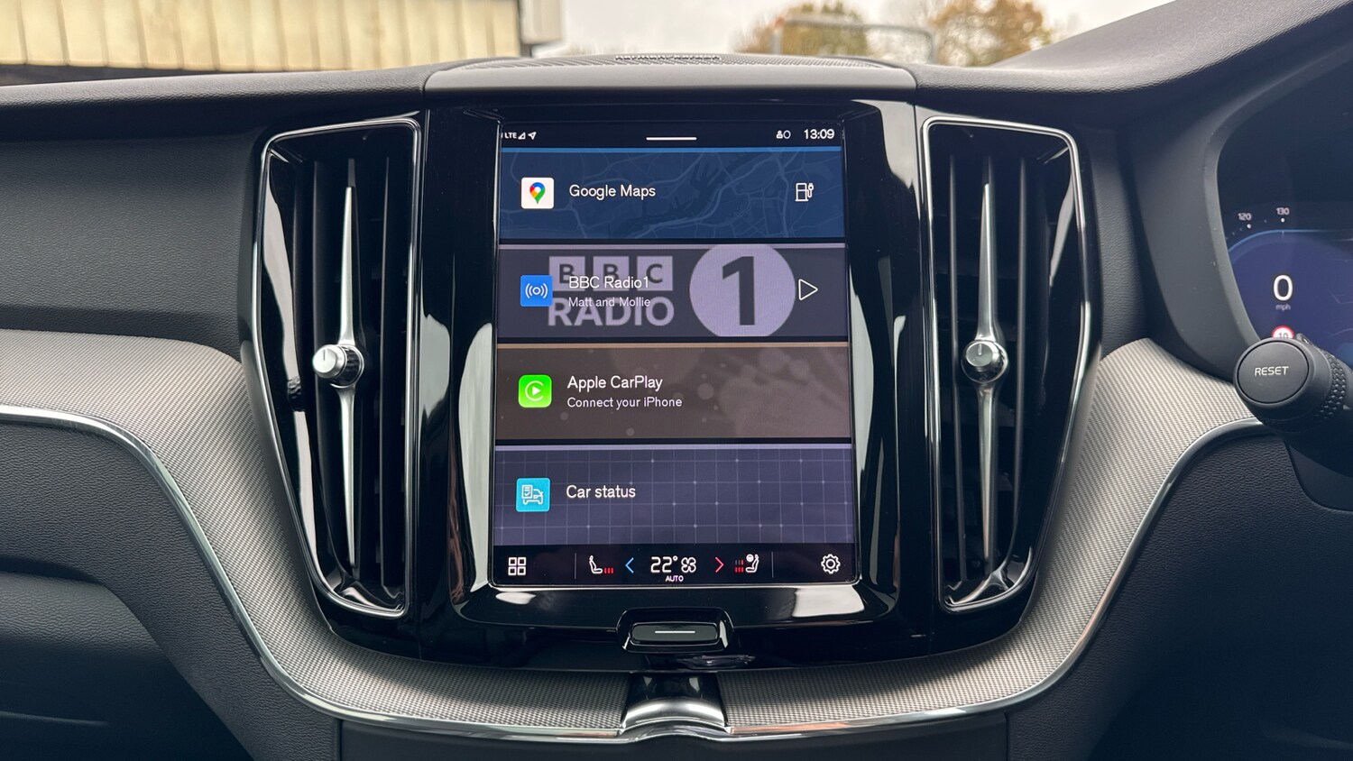 Used Volvo XC60 2024 for sale - 76653333: Photo 21