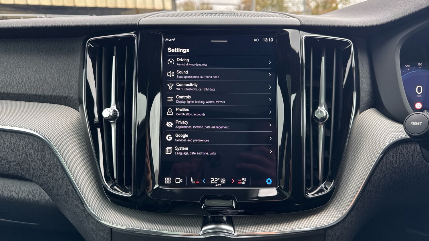 Used Volvo XC60 2024 for sale - 76653333: Photo 36