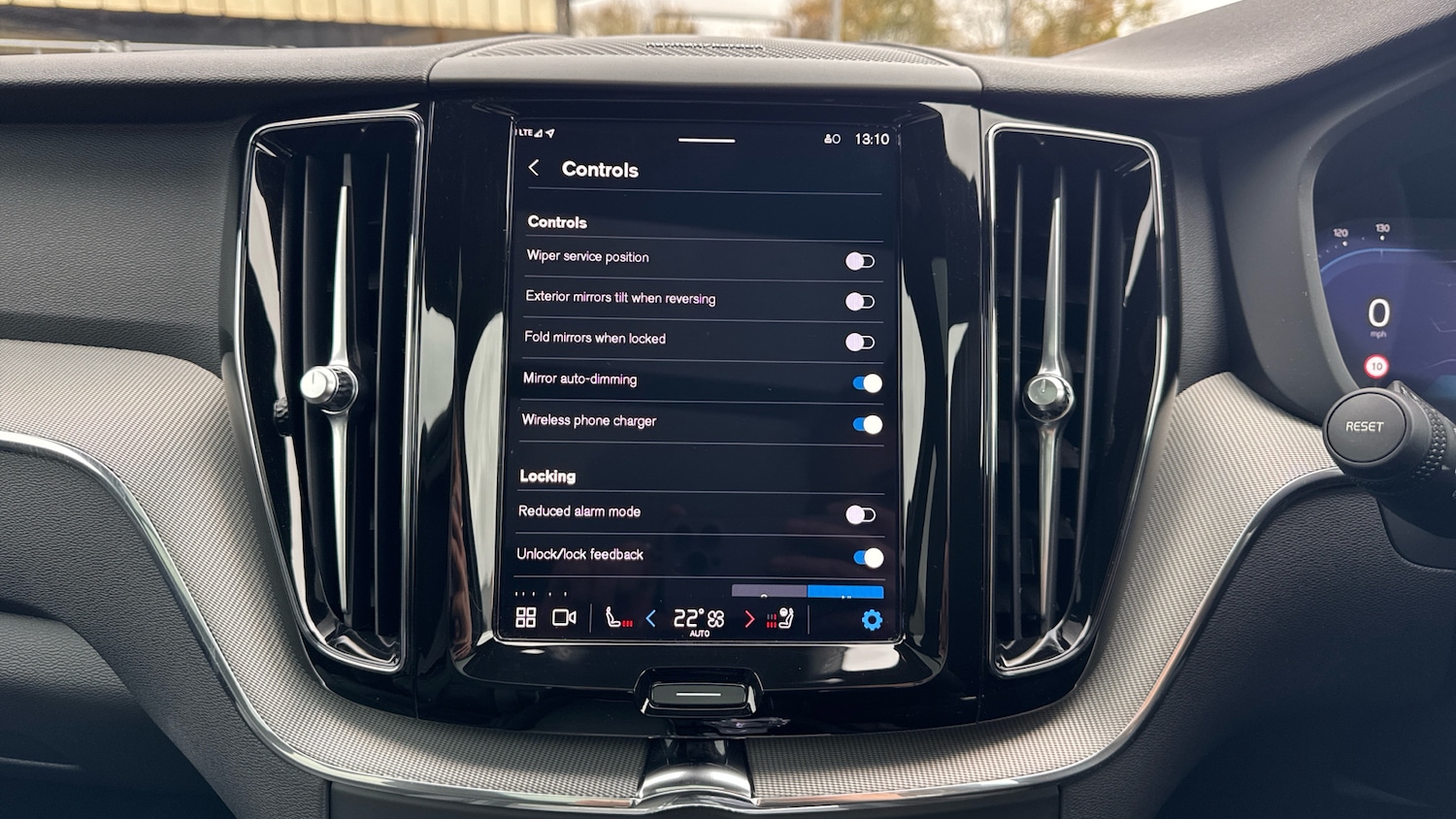 Used Volvo XC60 2024 for sale - 76653333: Photo 39