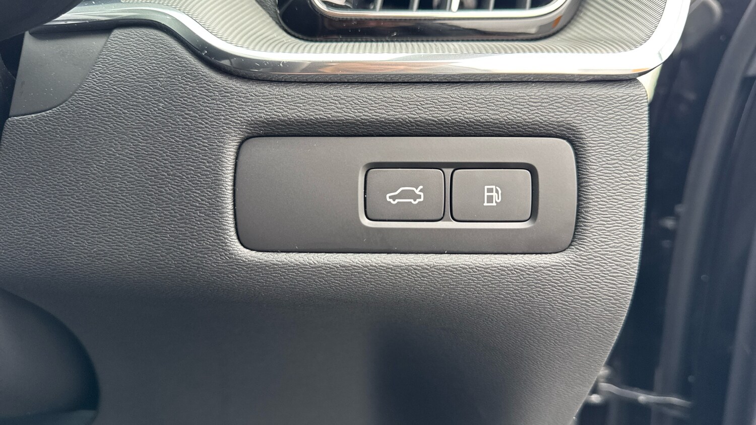 Used Volvo XC60 2024 for sale - 76653333: Photo 42