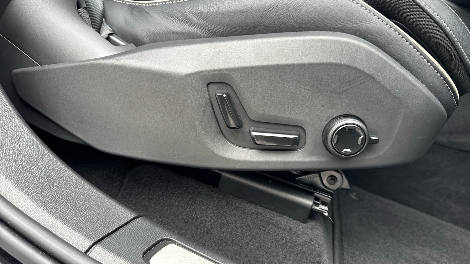 Used Volvo XC60 2024 for sale - 76653333: Photo 43