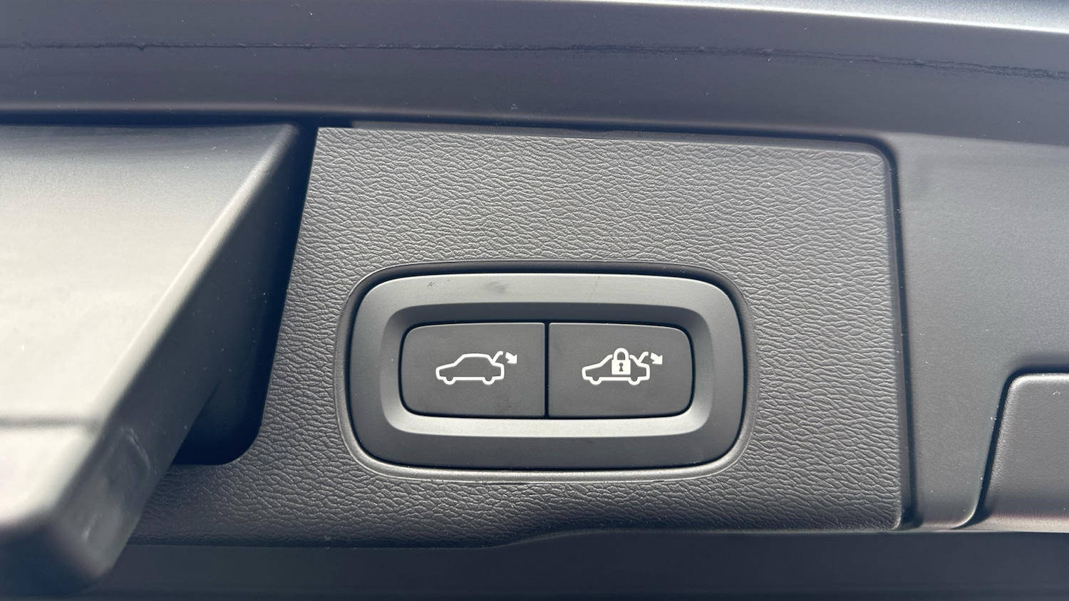 Used Volvo XC60 2024 for sale - 76653333: Photo 47