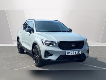 Used Volvo XC40 2025 for sale - 79261820: Photo