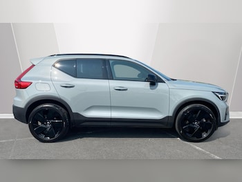 Used Volvo XC40 2025 for sale - 79261820: Photo