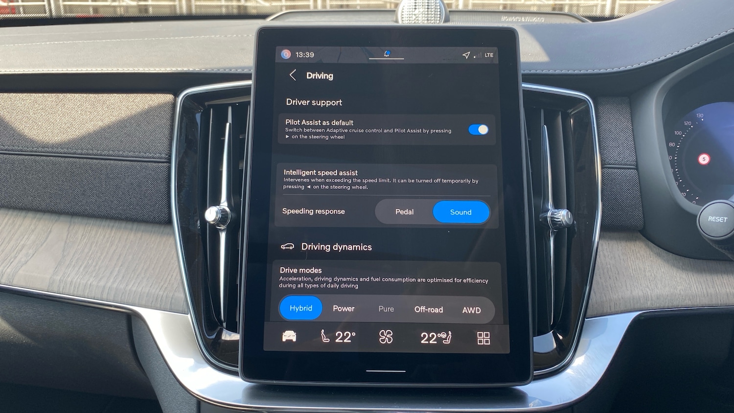 Used Volvo XC90 2025 for sale - 77167928: Photo 30