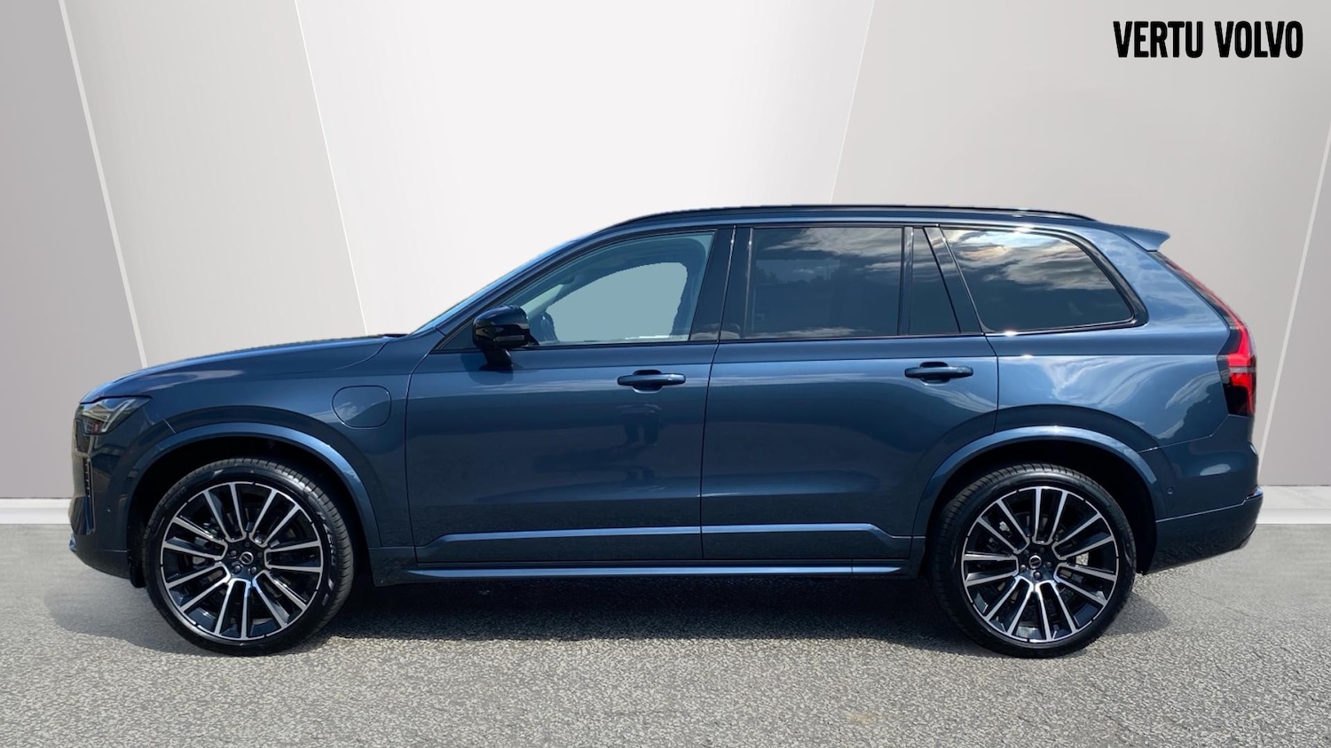 Used Volvo XC90 2025 for sale - 77167928: Photo 8