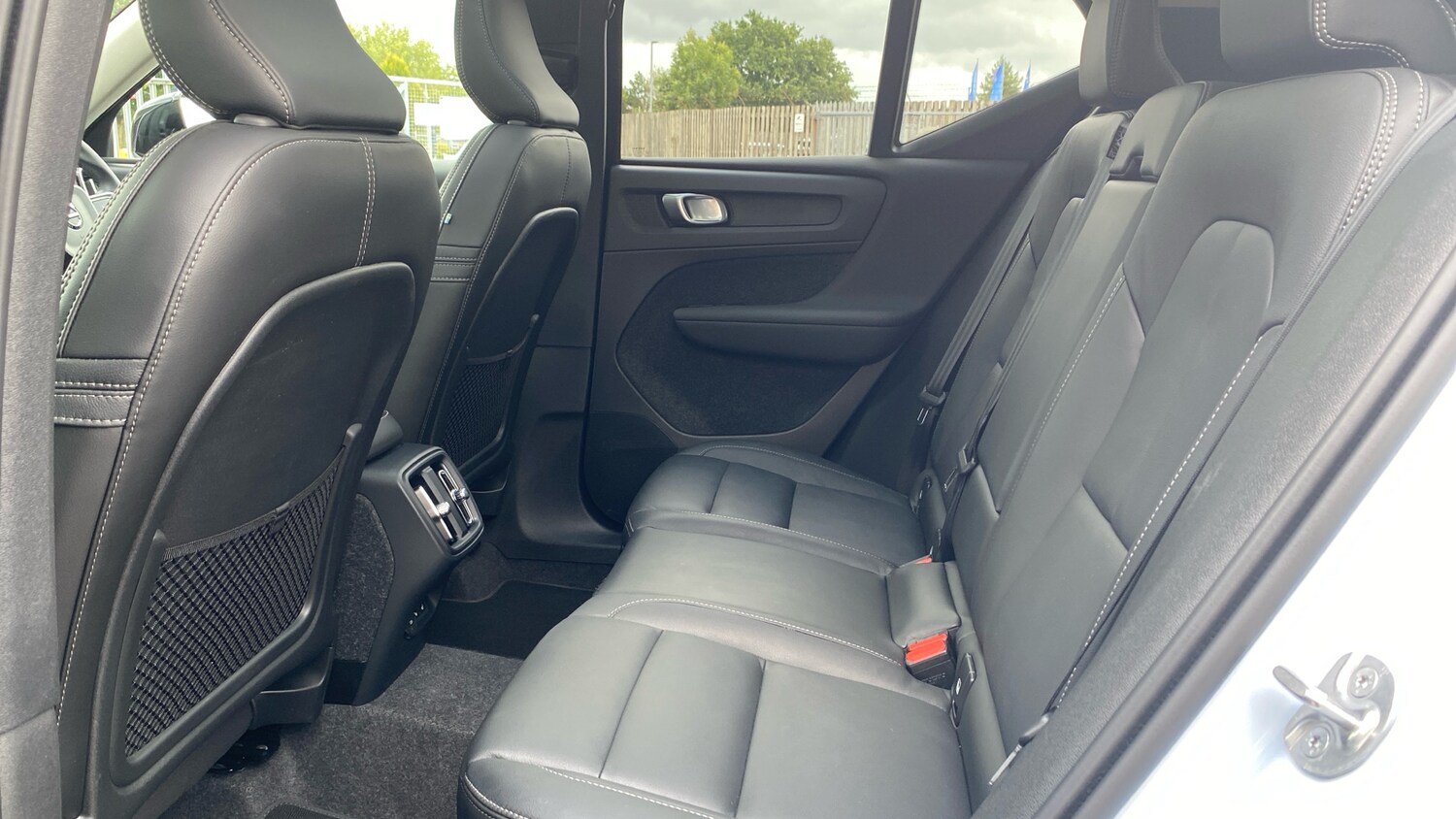 Used Volvo XC40 2025 for sale - 75983045: Photo 10