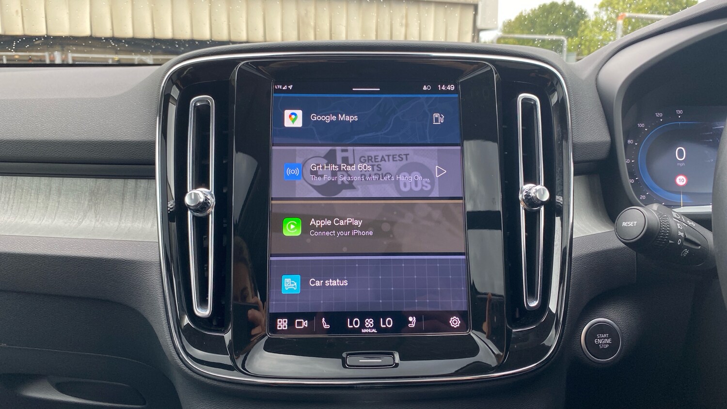 Used Volvo XC40 2025 for sale - 75983045: Photo 21