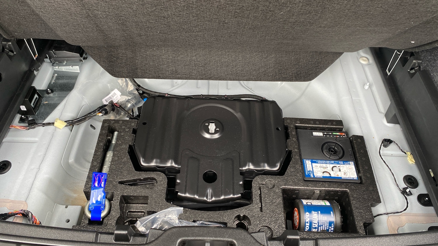 Used Volvo XC40 2025 for sale - 75983045: Photo 31