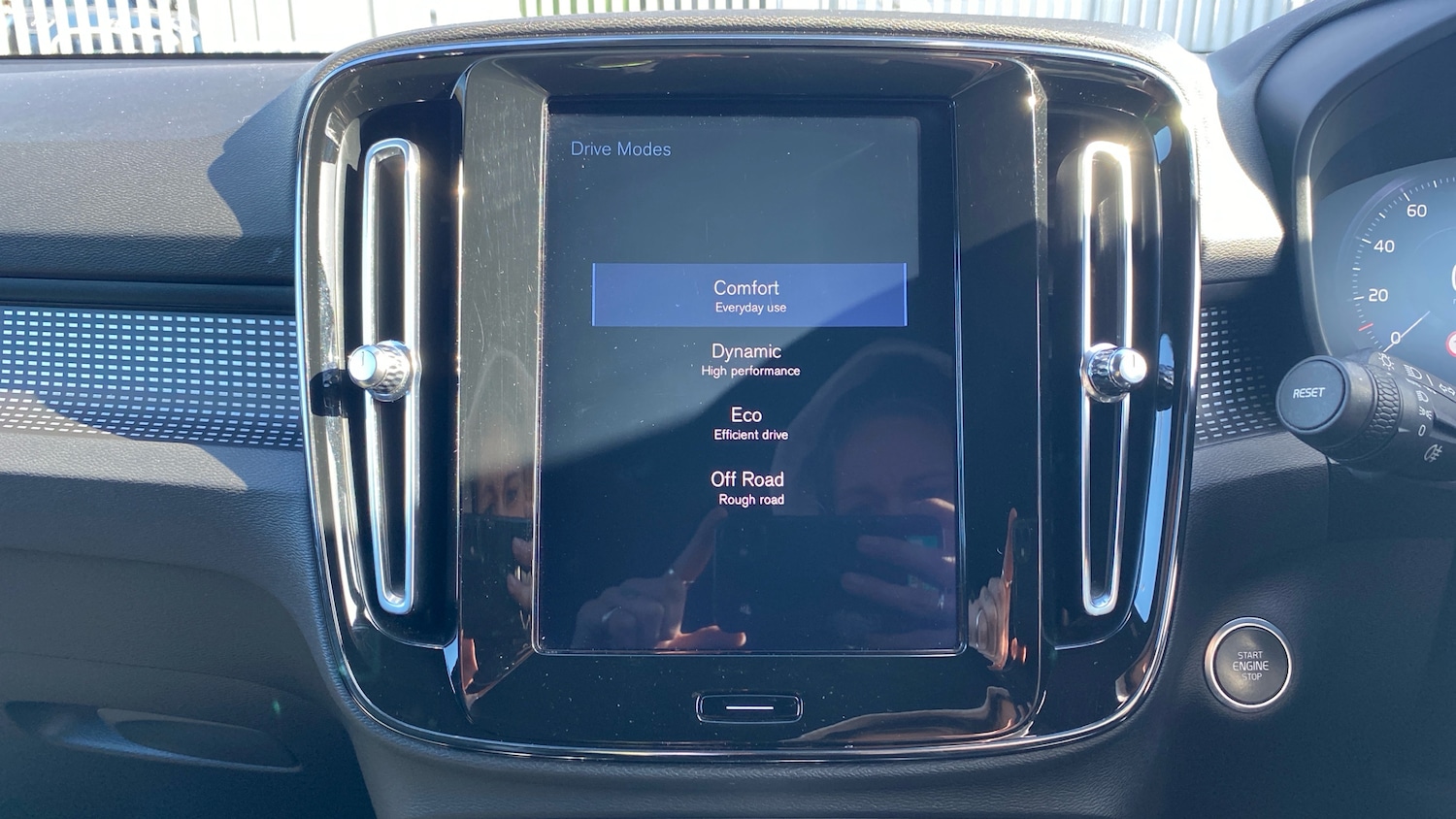 Used Volvo XC40 2019 for sale - 77973869: Photo 25