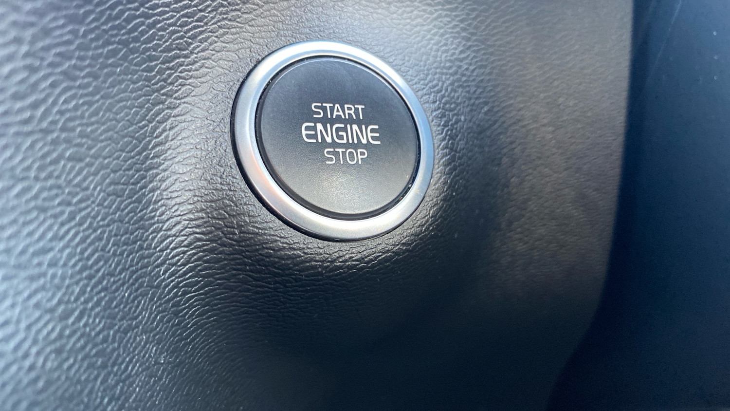 Used Volvo XC40 2019 for sale - 77973869: Photo 29