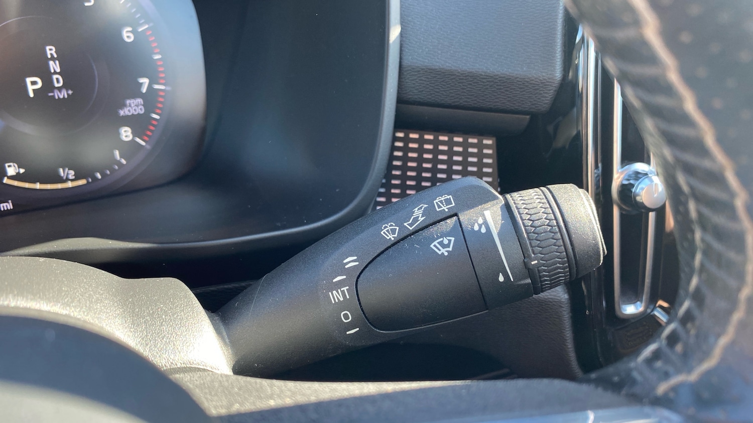 Used Volvo XC40 2019 for sale - 77973869: Photo 32