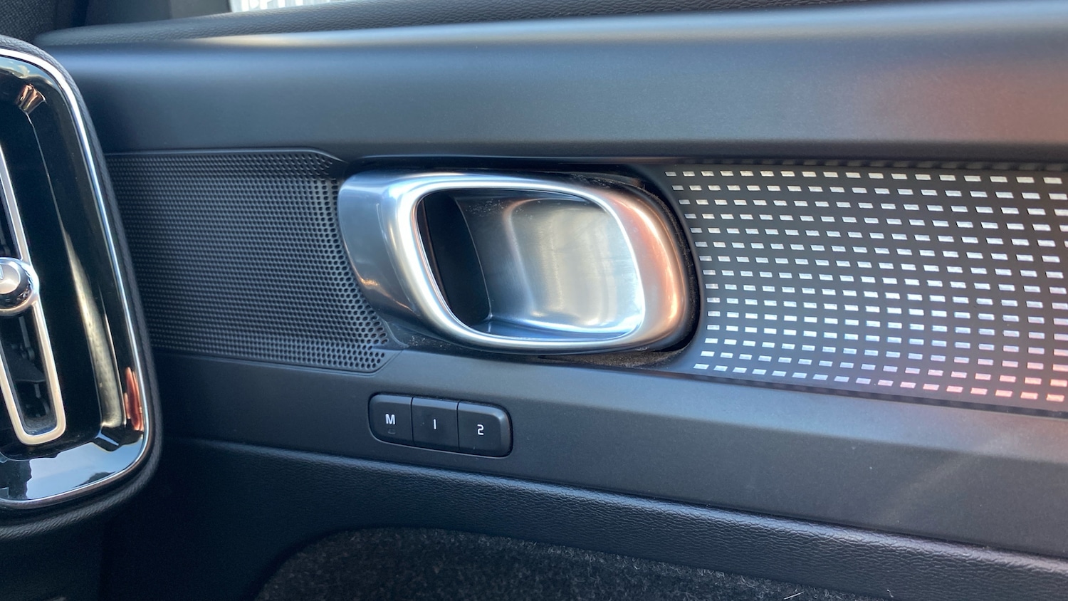 Used Volvo XC40 2019 for sale - 77973869: Photo 35