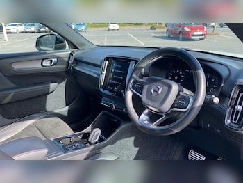 Used Volvo XC40 2019 for sale - 78150547: Photo