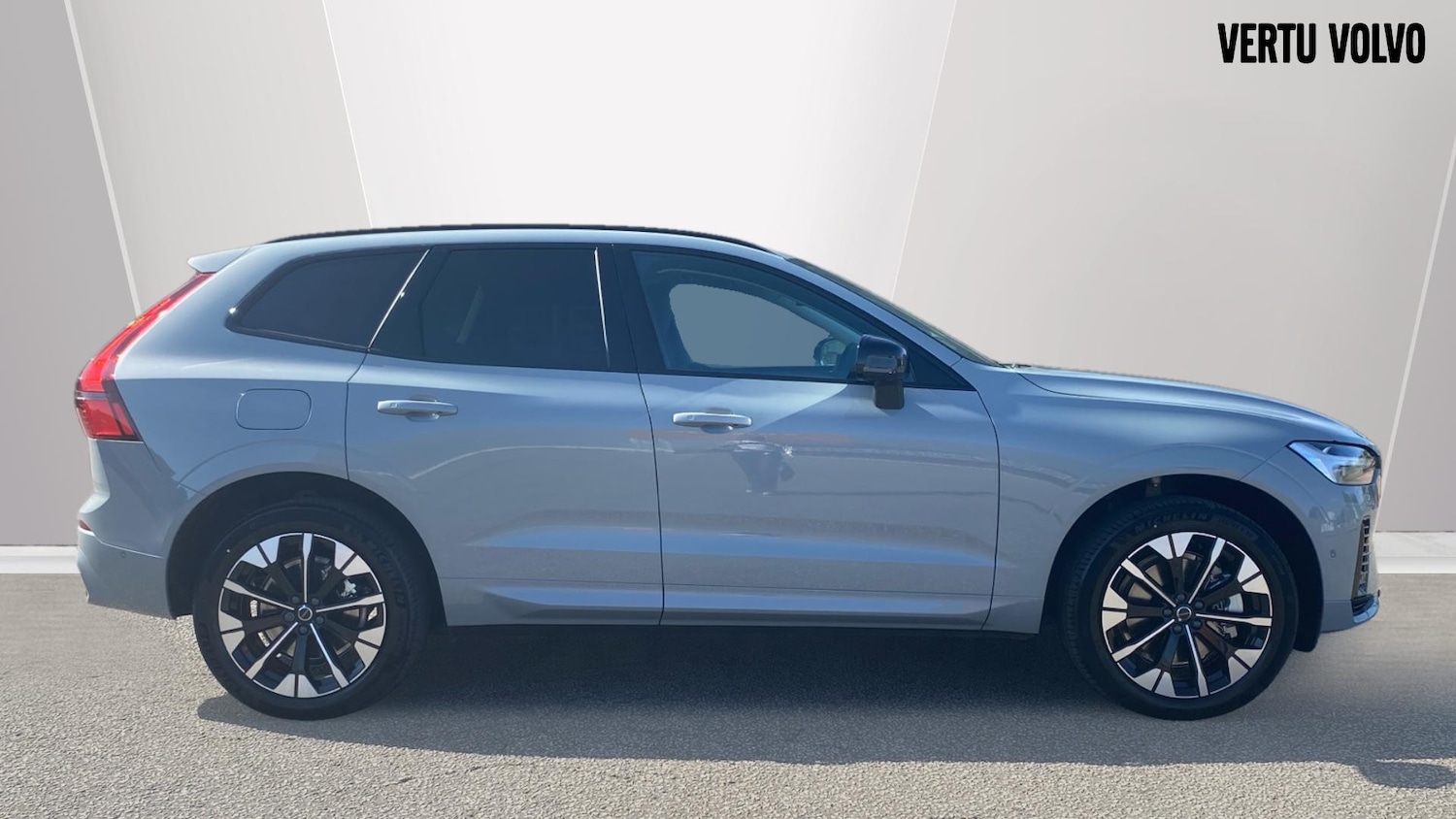 Used Volvo XC60 2025 for sale - 76653198: Photo 3