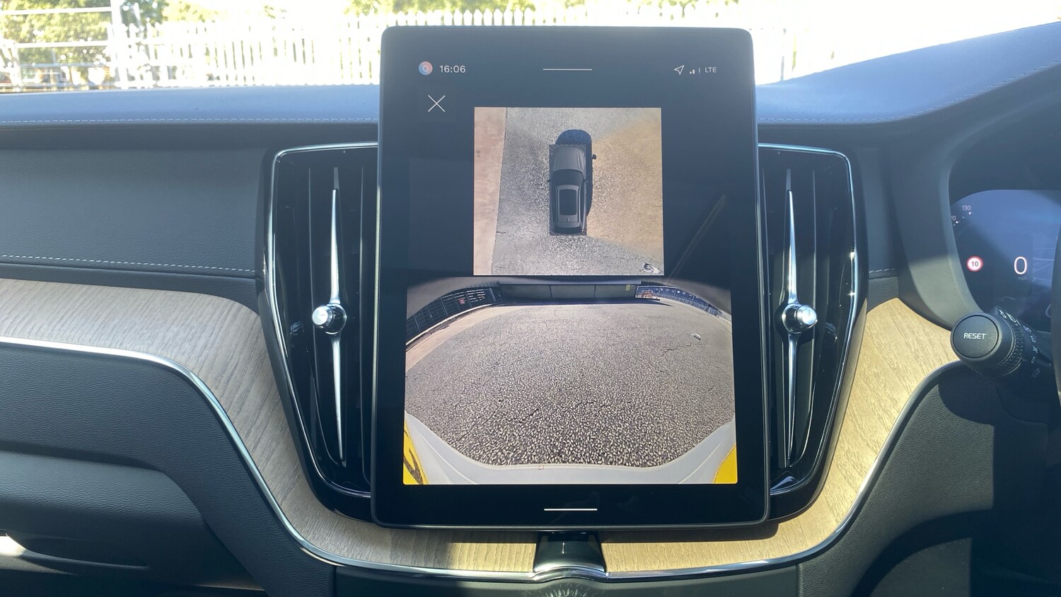 Used Volvo XC60 2025 for sale - 76653198: Photo 39