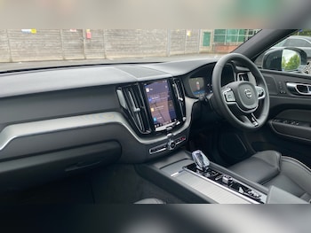 Used Volvo XC60 2024 for sale - 75241219: Photo