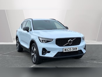 Volvo - XC40
