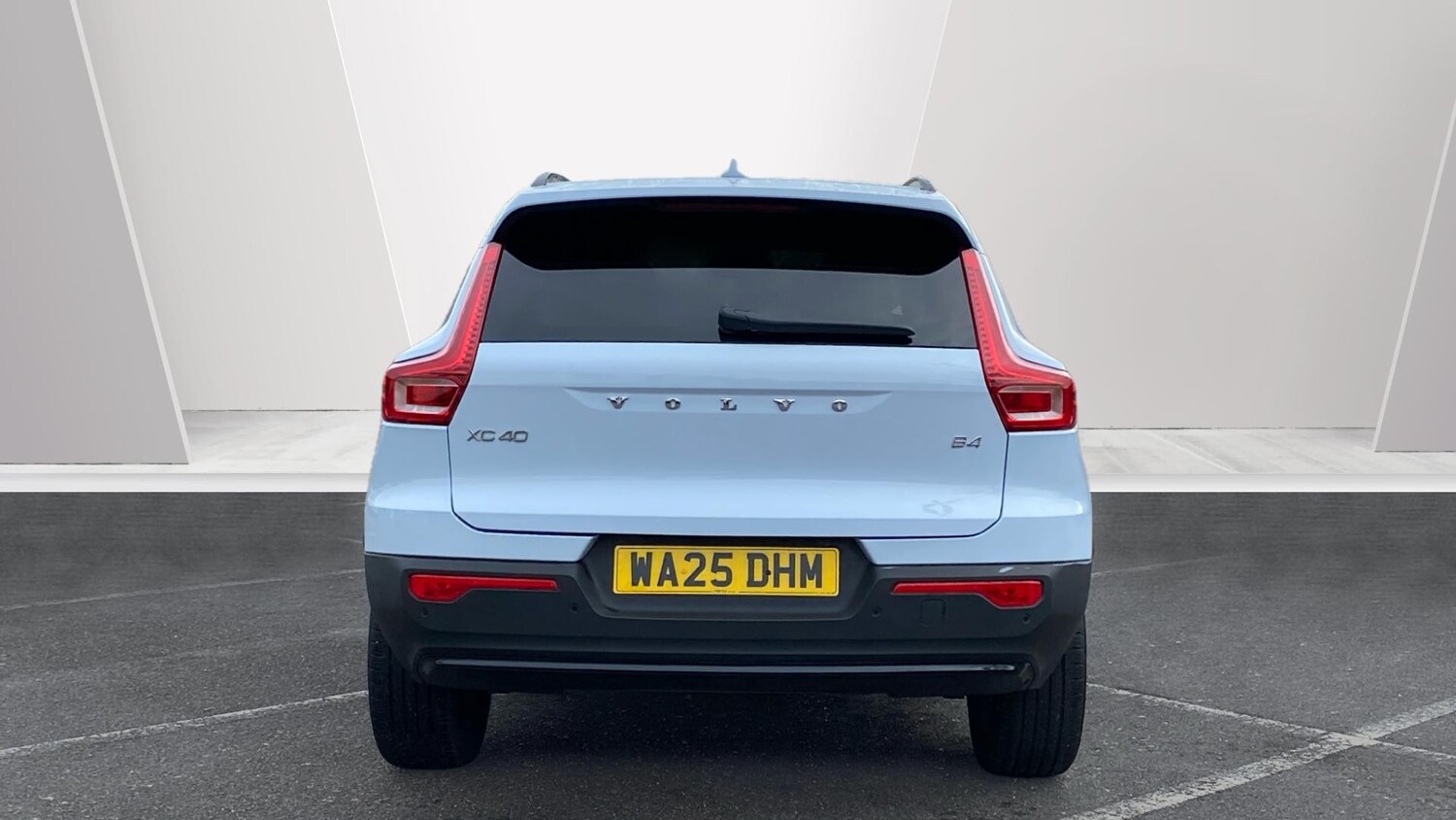 Used Volvo XC40 2025 for sale - 76653231: Photo 7