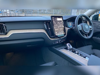 Used Volvo XC60 2025 for sale - 76818719: Photo