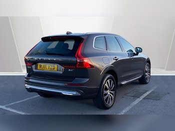 Used Volvo XC60 2022 for sale - 76722716: Photo
