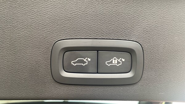 Used Volvo XC40 2024 for sale - 75358463: Photo 45