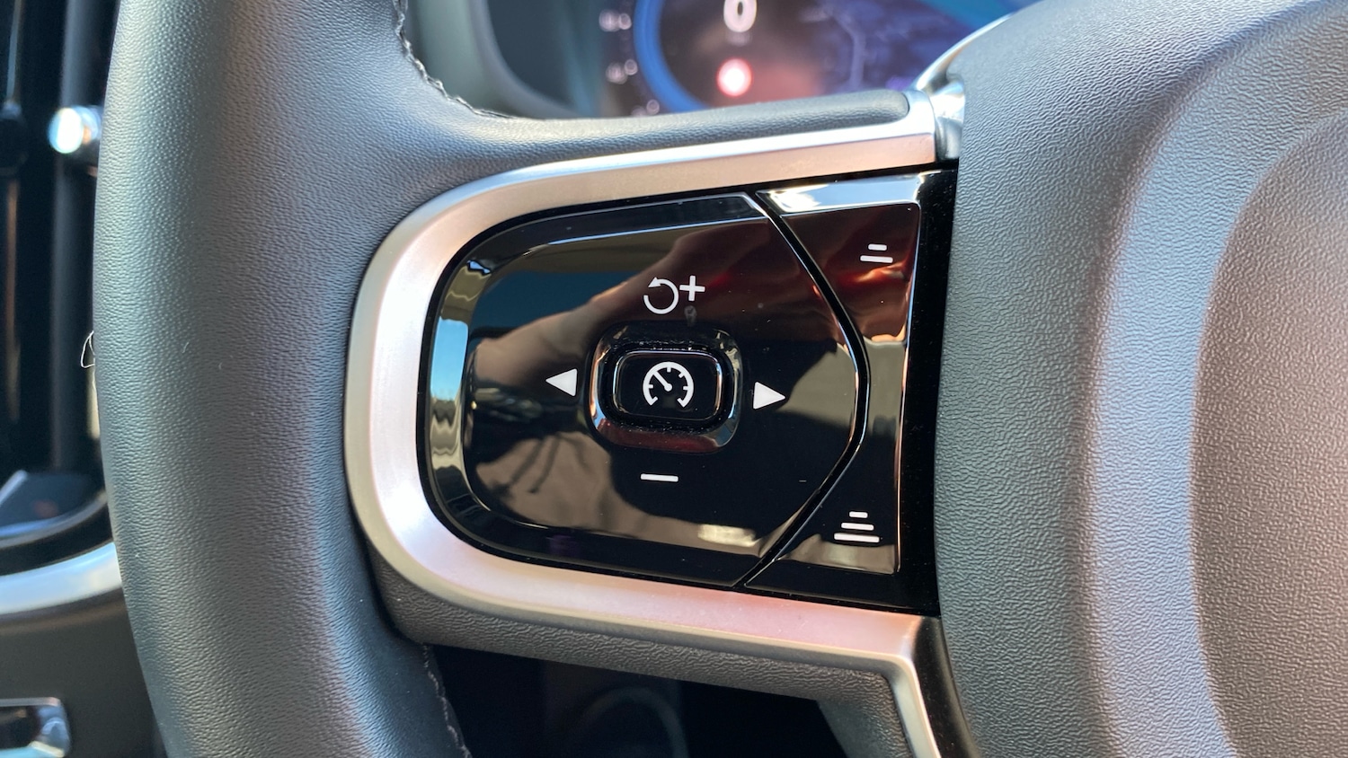 Used Volvo V60 2025 for sale - 76653322: Photo 16