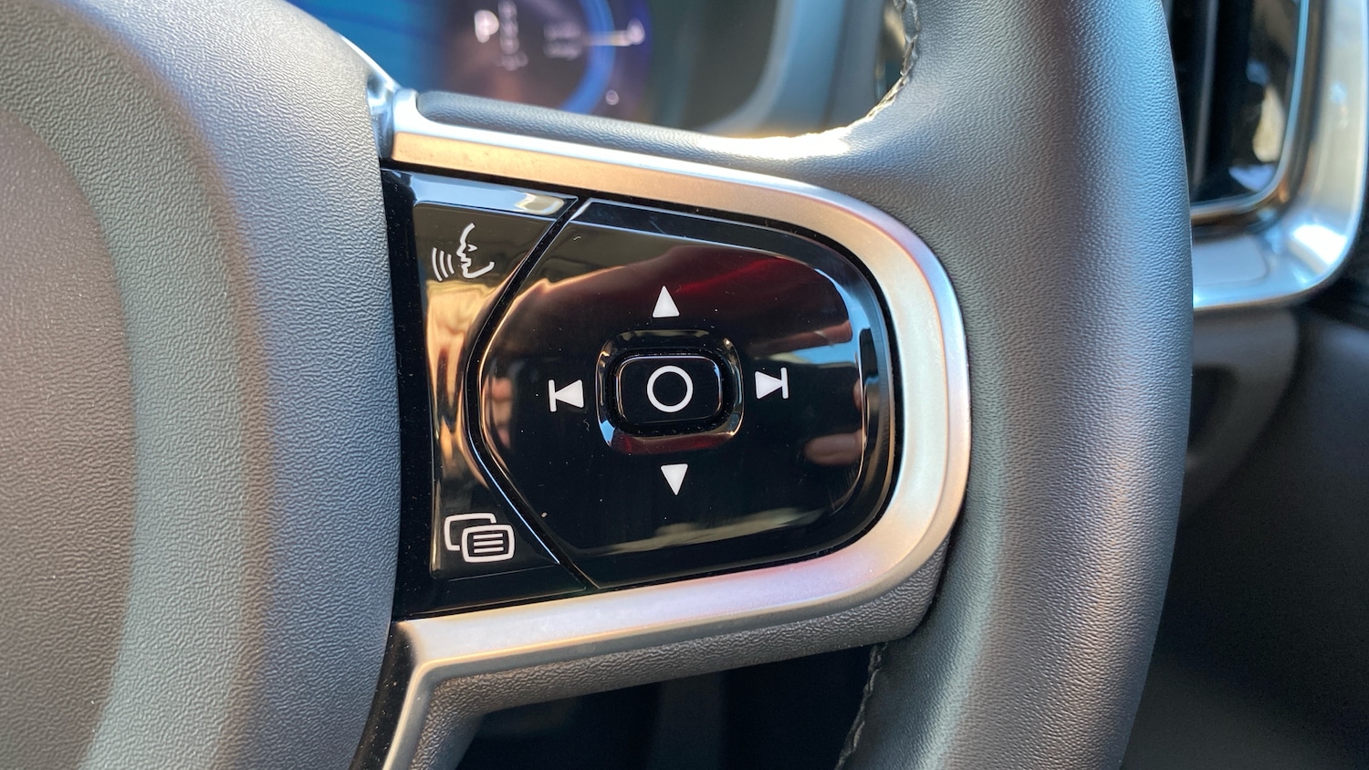 Used Volvo V60 2025 for sale - 76653322: Photo 17