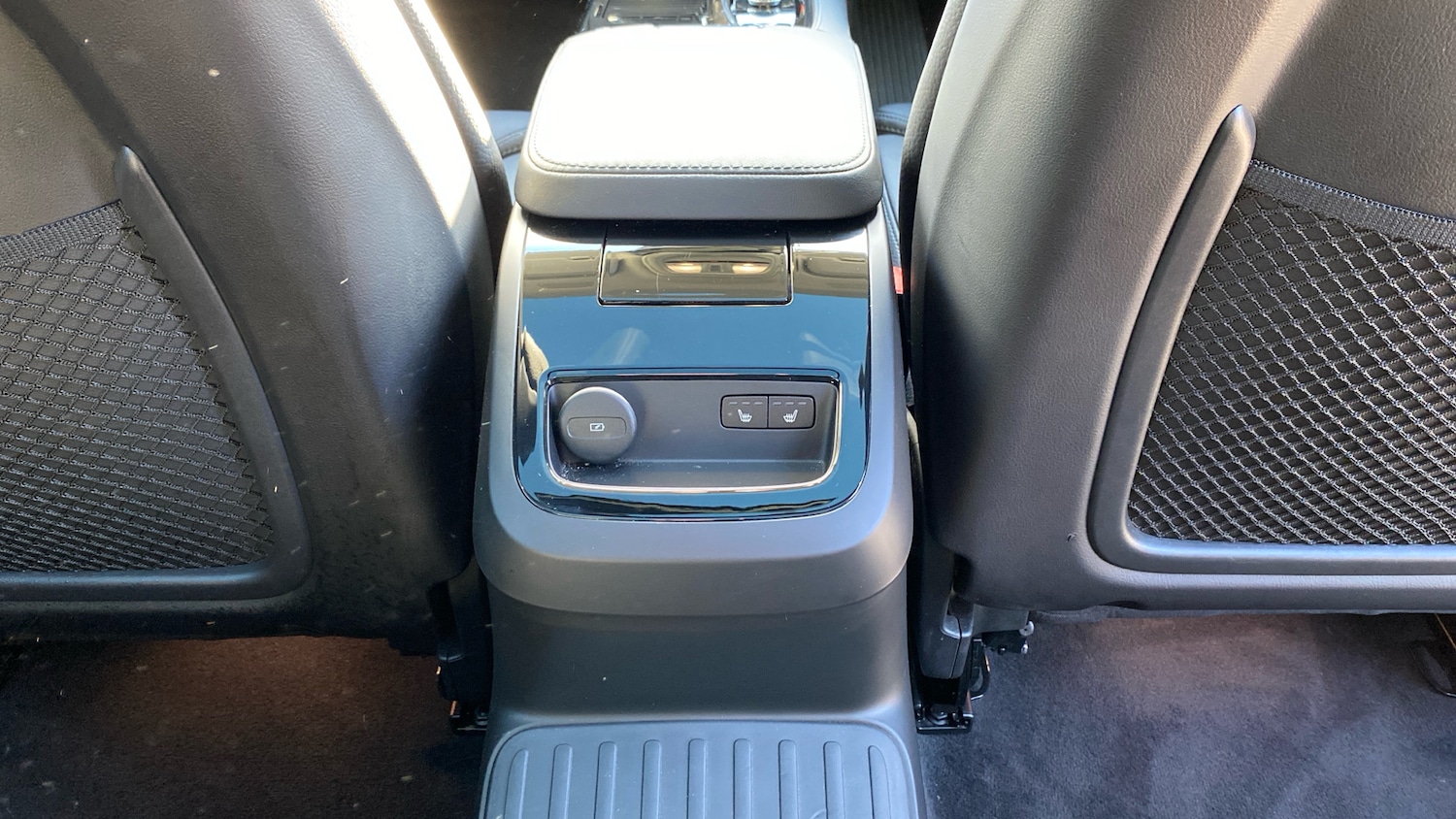 Used Volvo V60 2025 for sale - 76653322: Photo 38