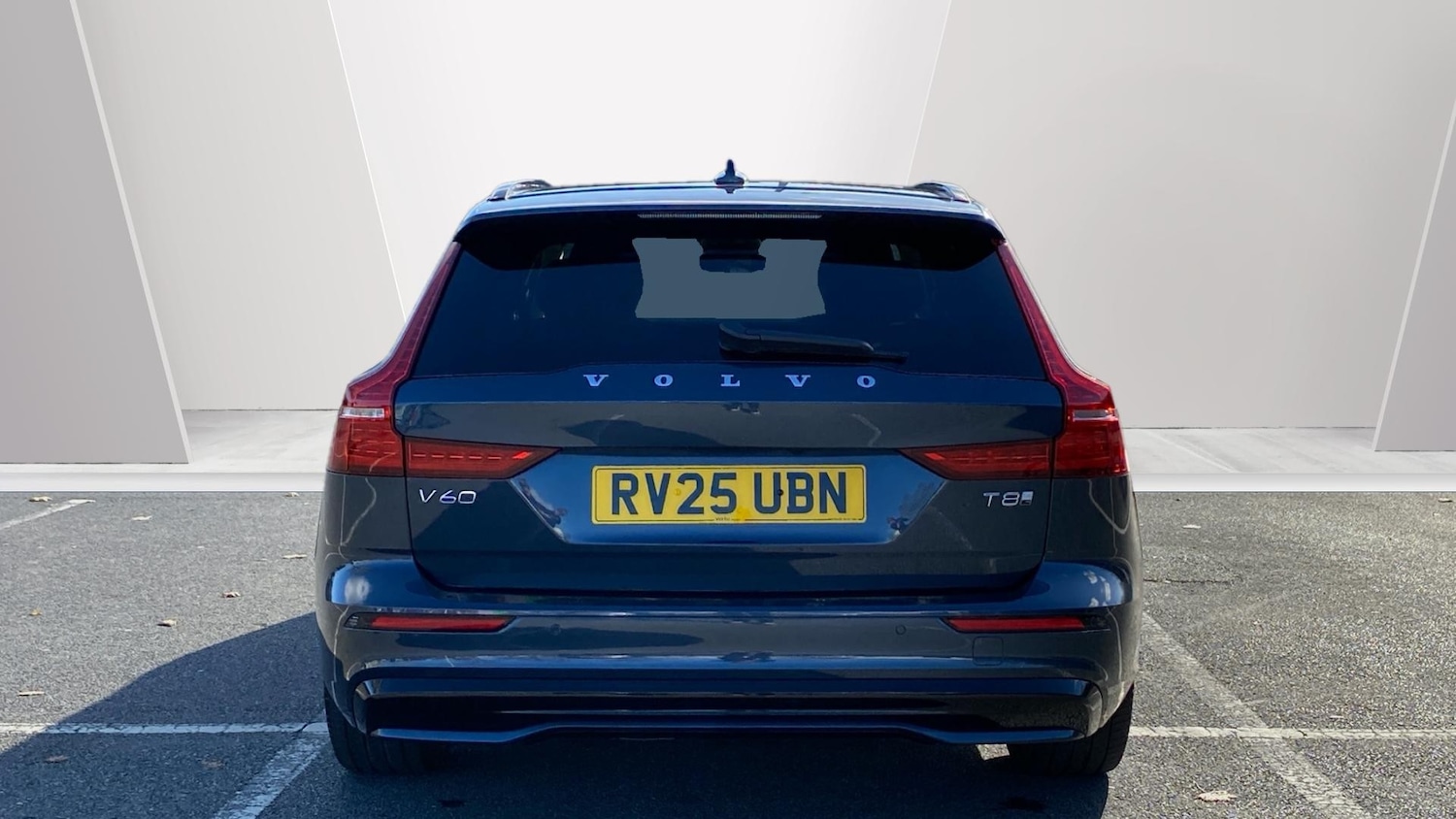 Used Volvo V60 2025 for sale - 76653322: Photo 7