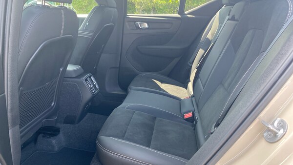 Used Volvo XC40 2024 for sale - 75443731: Photo 10