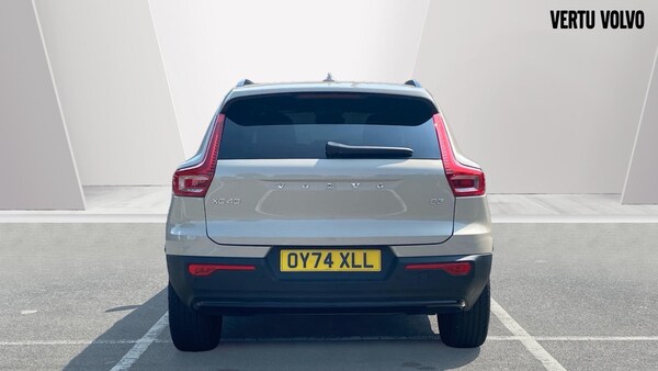Used Volvo XC40 2024 for sale - 75443731: Photo 13