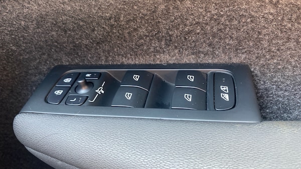 Used Volvo XC40 2024 for sale - 75443731: Photo 26