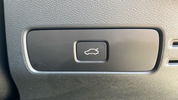 Used Volvo XC40 2024 for sale - 75443731: Photo 38
