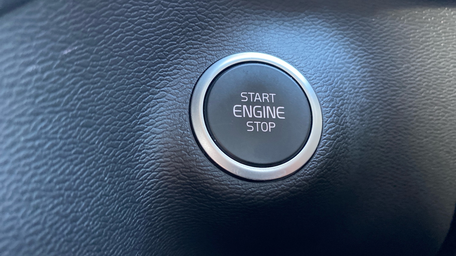 Used Volvo XC40 2022 for sale - 76653254: Photo 22