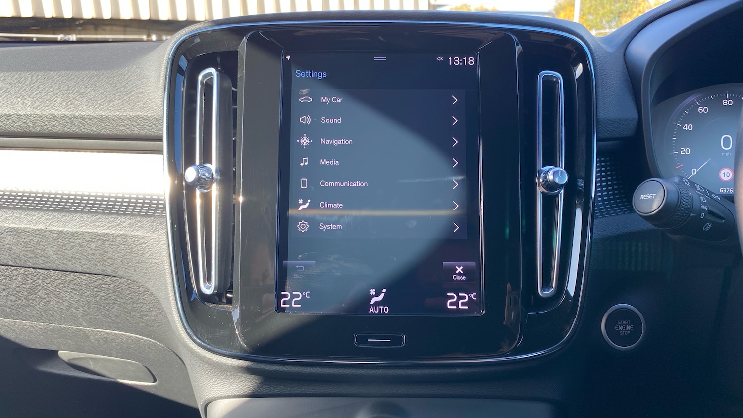 Used Volvo XC40 2022 for sale - 76653254: Photo 32