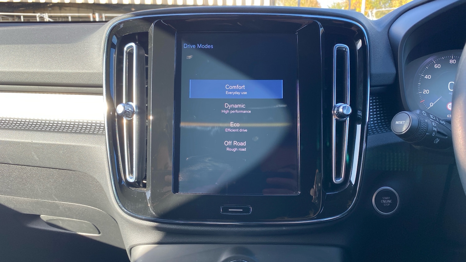 Used Volvo XC40 2022 for sale - 76653254: Photo 34