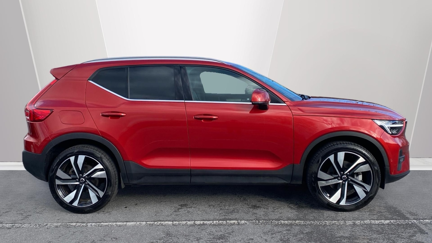 Used Volvo XC40 2024 for sale - 77568292: Photo 3