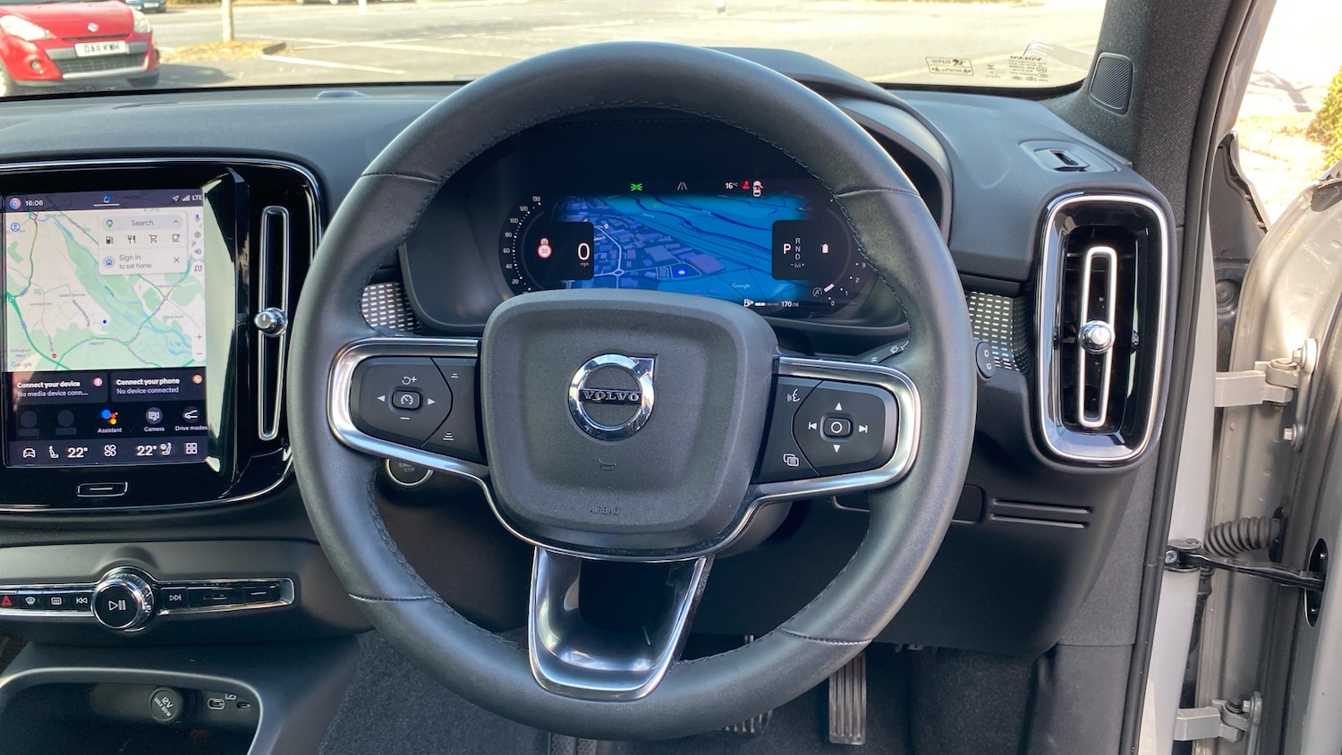 Used Volvo XC40 2023 for sale - 78150517: Photo 10