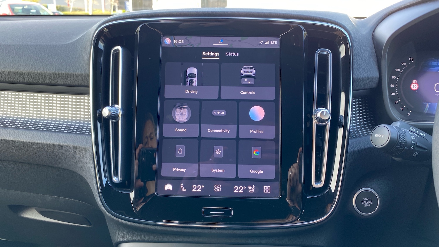 Used Volvo XC40 2023 for sale - 78150517: Photo 14